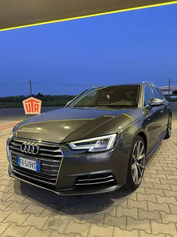 Usata Audi A4 S-Line 190 CV (139 kW) 2015 Station wagon