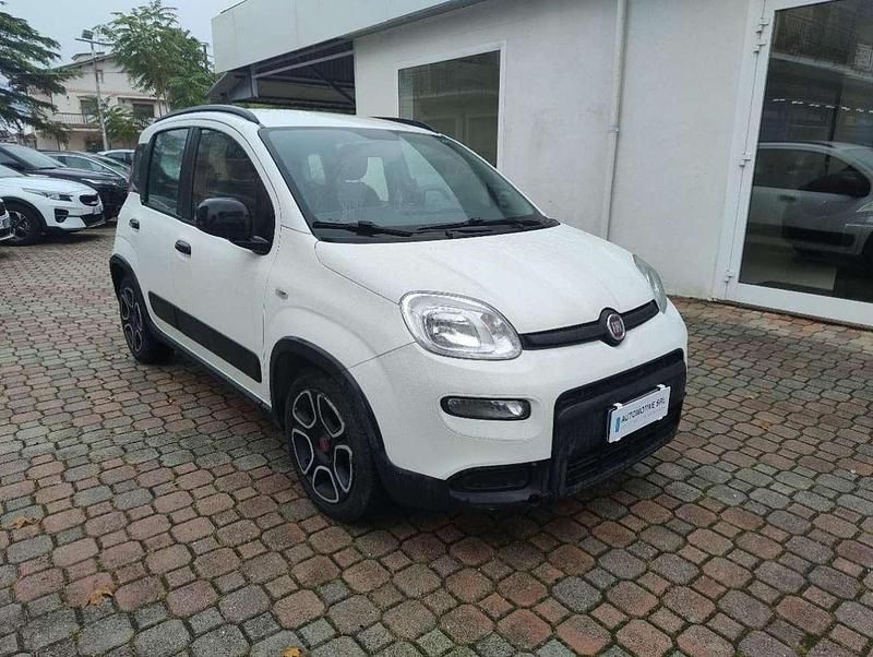 Bianco Usata 2022 Fiat Panda City Life Due volumi | 10.900 € (Buon prezzo) - Immagine 1/4