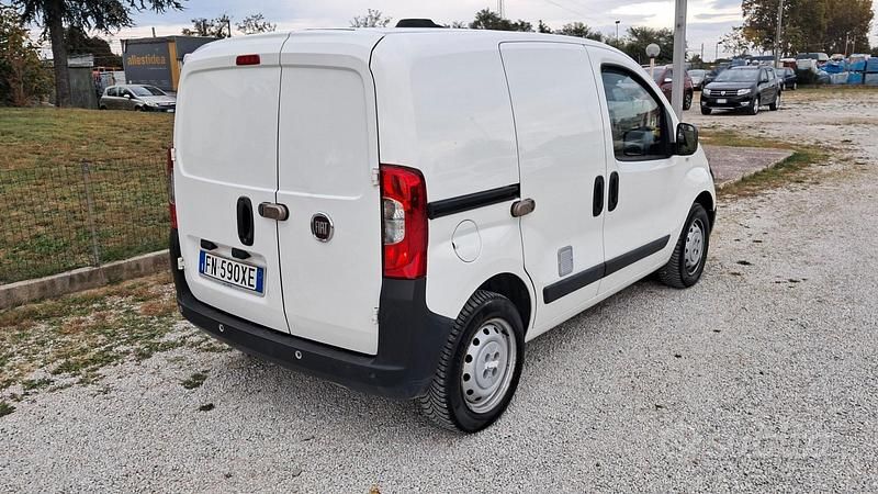 Usata Fiat Fiorino 70 CV (51 kW) 2018 Bianco Monovolume