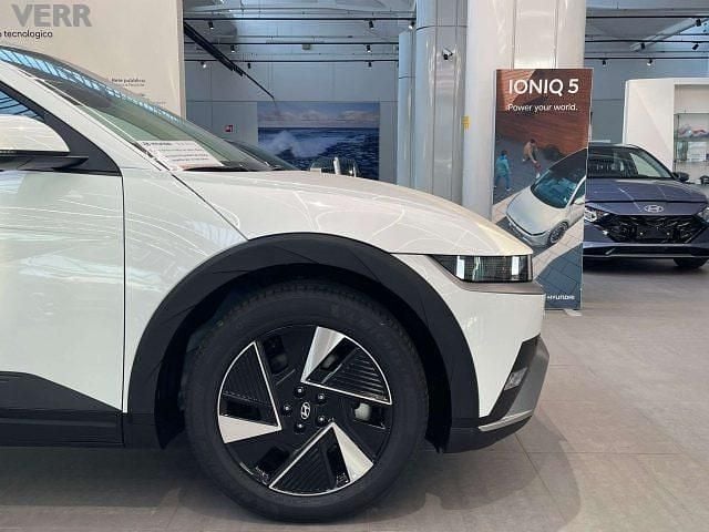 Nuova Hyundai Ioniq 5 125 kW (170 CV) 2025 Bianco pastello SUV