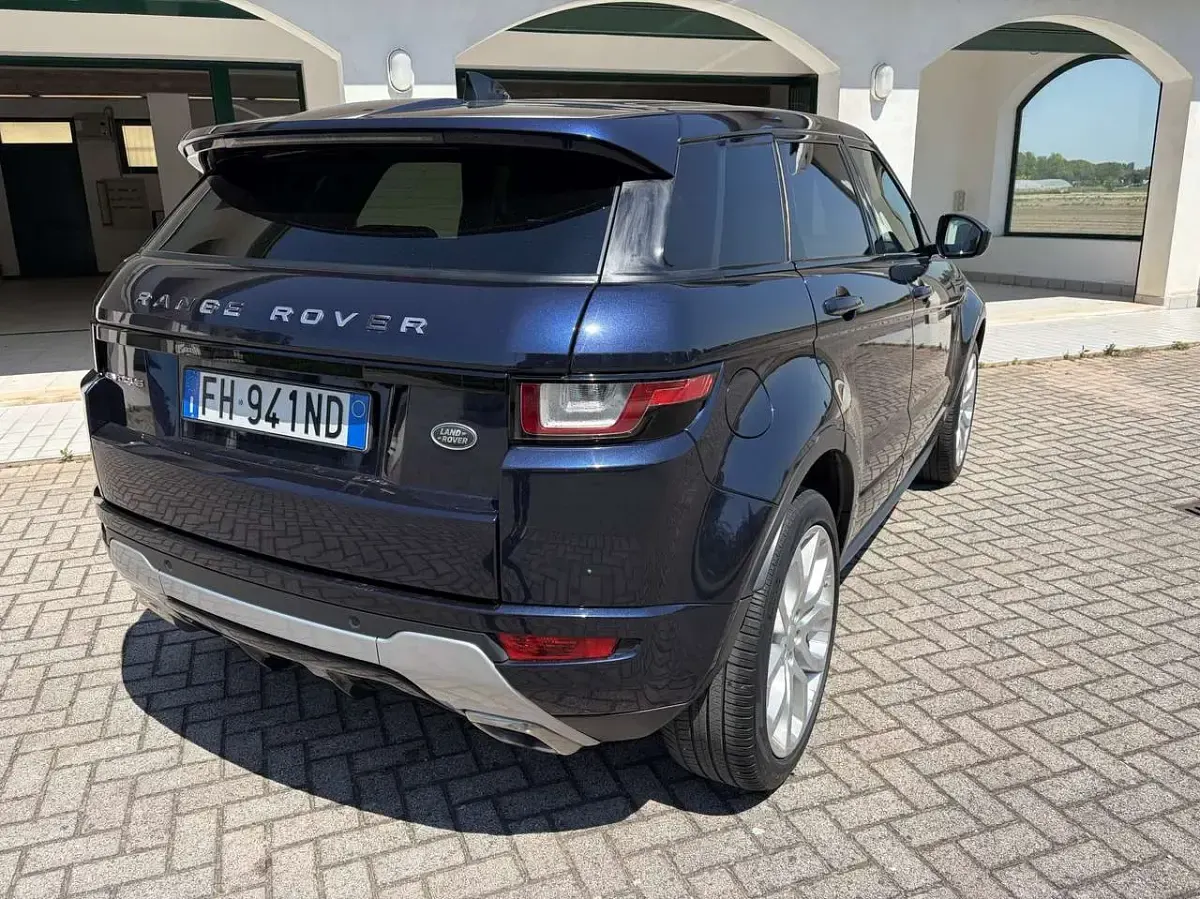 Usata Land Rover Range Rover evoque HSE Dynamic 150 CV (110 kW) 2017 Blu/azzurro SUV