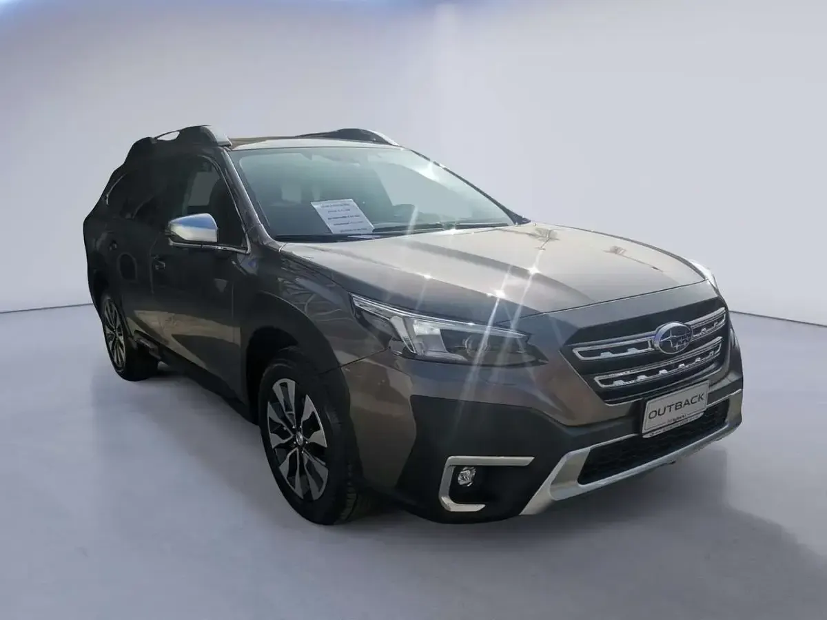 Nuevo Subaru Outback Premium 169 CV (124 kW) 2026 Marrón Familiar