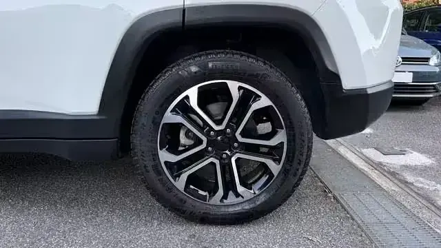 Usata Jeep Compass Limited 131 CV (96 kW) 2022 Bianco SUV