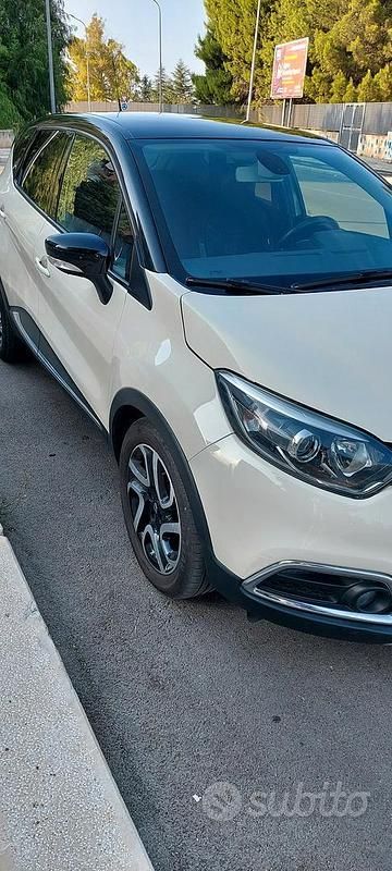 Usata Renault Captur 90 CV (66 kW) 2014 SUV