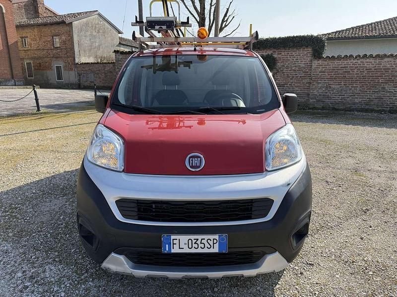 Usata Fiat Fiorino 95 CV (69 kW) 2017 Rosso Monovolume