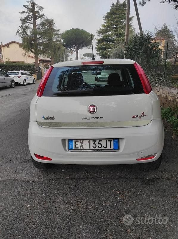 Usata Fiat Grande Punto Street 2014 Bianco Utilitaria