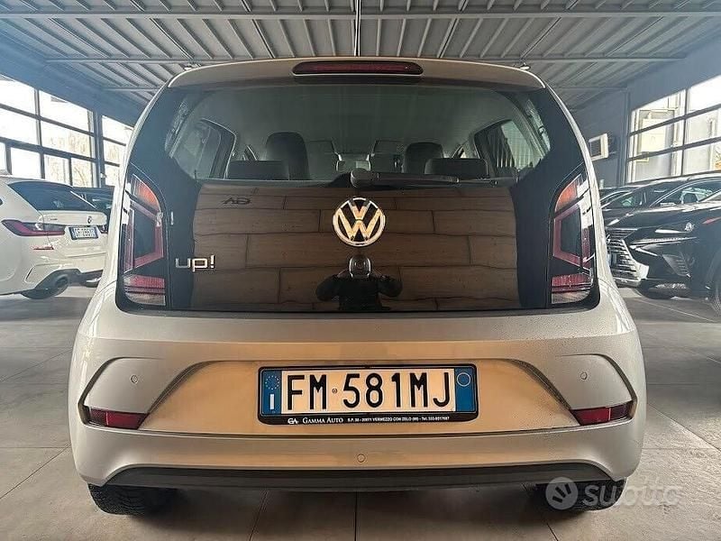 Usata VW up! 75 CV (55 kW) 2017 Grigio Utilitaria