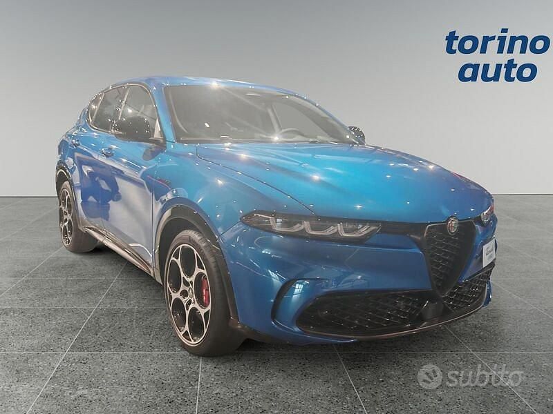 Blu Usata 2024 Alfa Romeo Tonale Veloce SUV | 33.790 € (Cara) - Immagine 1/4