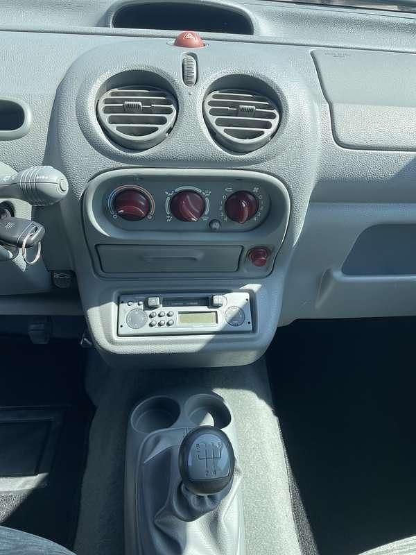 Usata Renault Twingo Expression 75 CV (55 kW) 2003 Utilitaria