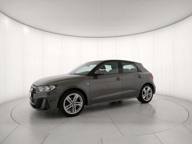 Usata Audi A1 Sportback S-Line 110 CV (80 kW) 2022 Z7 grigio chronos metallizzato Utilitaria