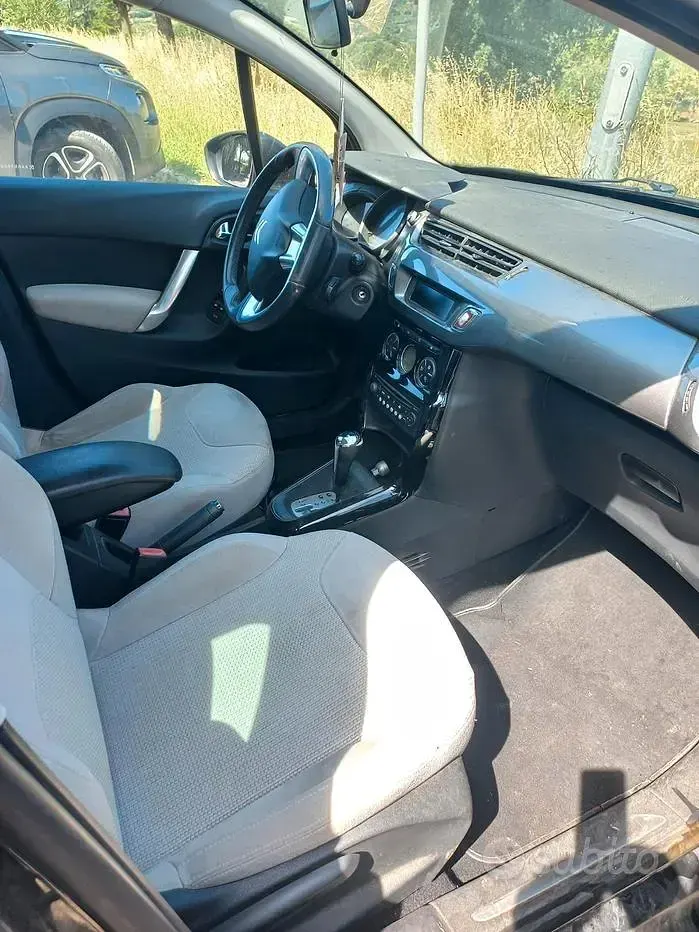 Usata Citroën C3 Exclusive 120 CV (88 kW) 2010 Berlina