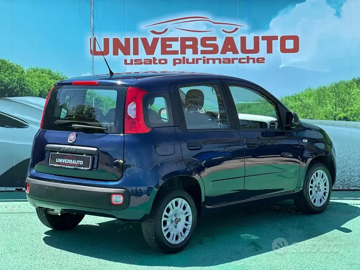 Usata Fiat Panda Easy 69 CV (50 kW) 2019 Blu Utilitaria