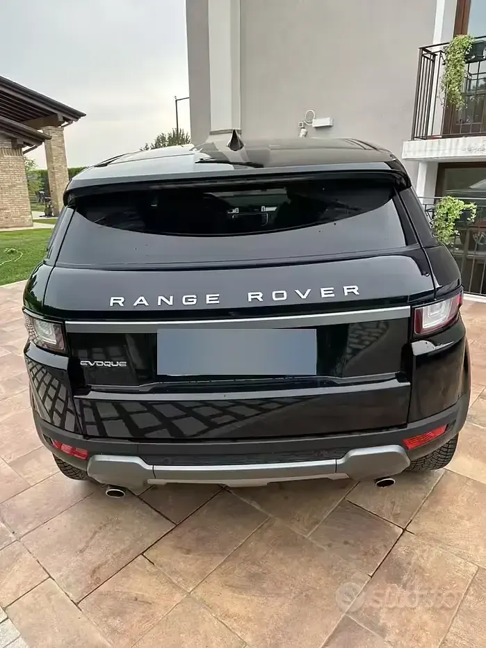 Usata Land Rover Range Rover evoque 150 CV (110 kW) 2018 Station wagon