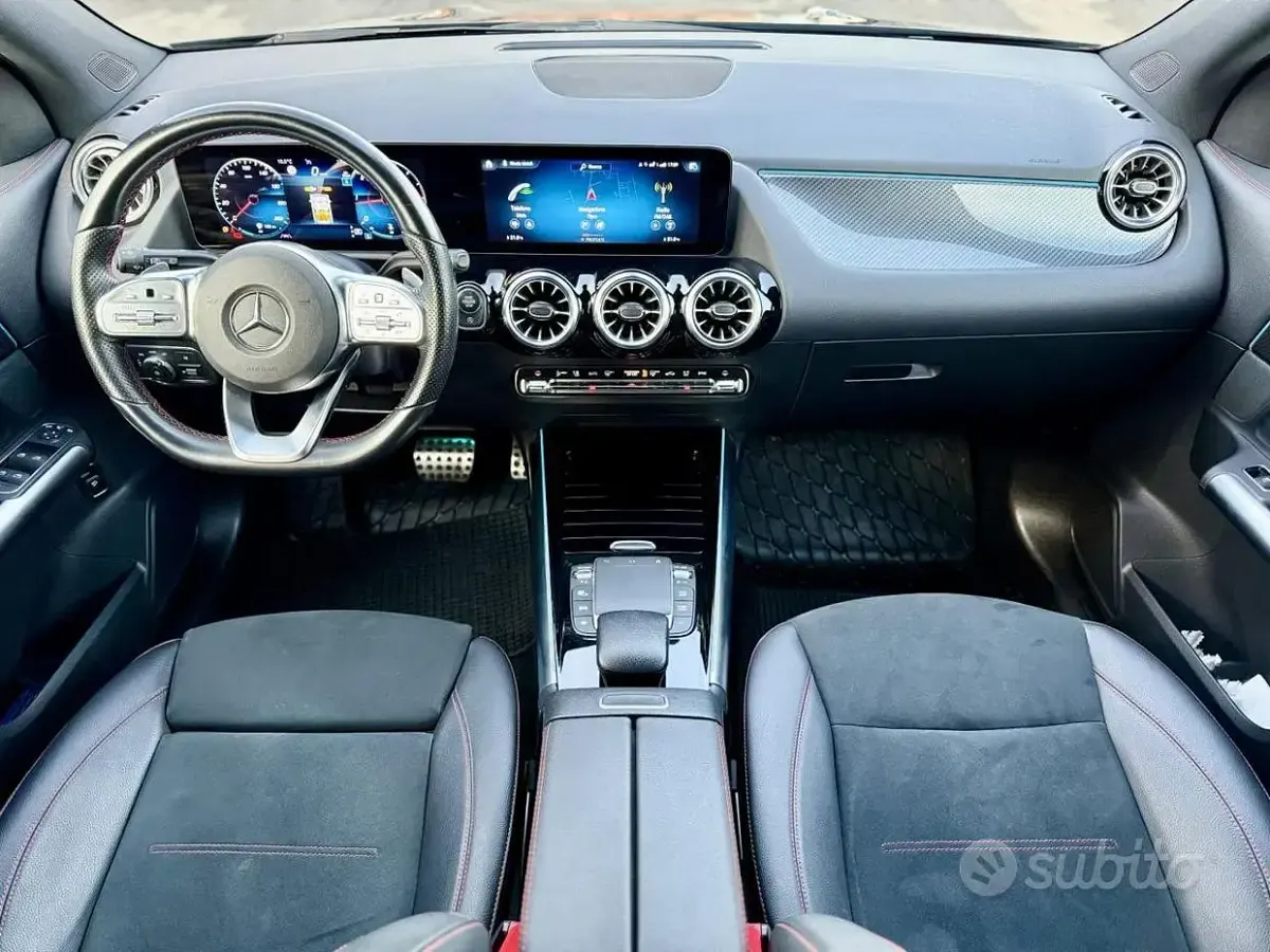 Begagnad Mercedes GLA200 Premium 150 HK (110 kW) 2023 Svart SUV