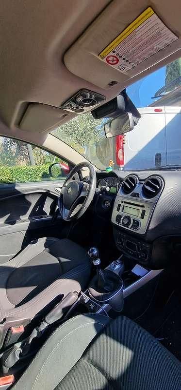 Second-hand Alfa Romeo MiTo Distinctive 135 CP (99 kW) 2011 Hatchback