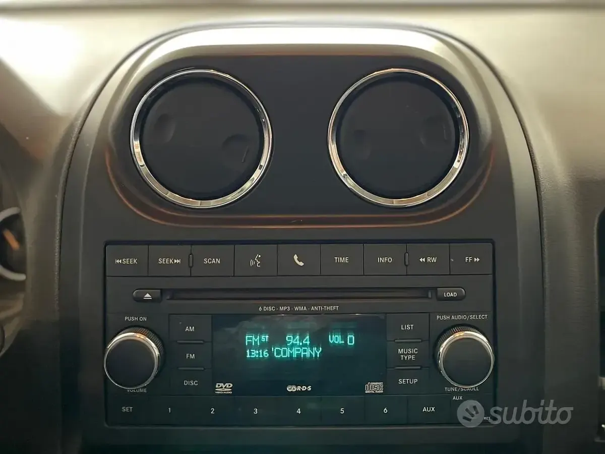Usata Jeep Patriot 163 CV (119 kW) 2011 Grigio SUV