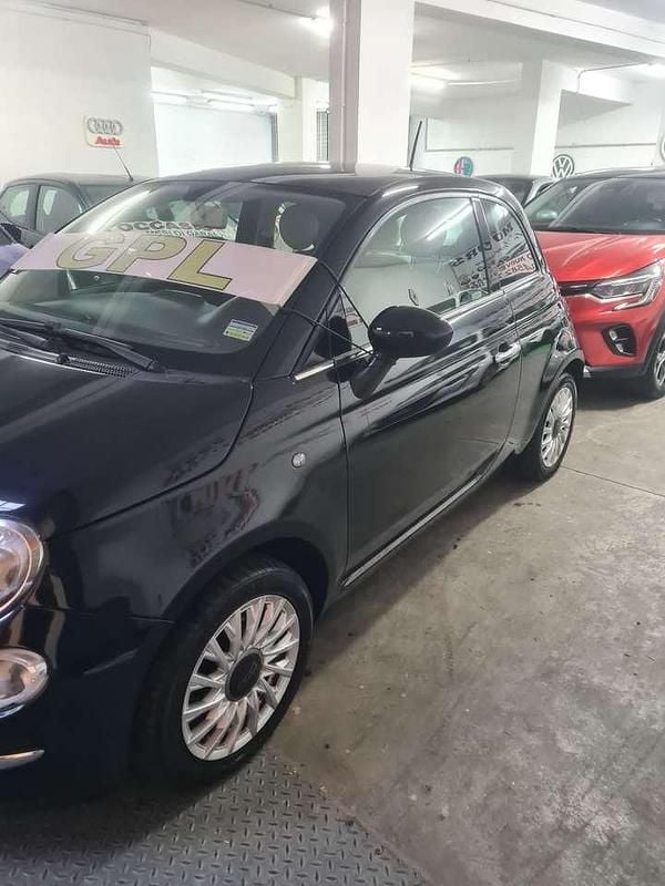 Usata Fiat 500 Lounge 69 CV (50 kW) 2017 Nero Utilitaria