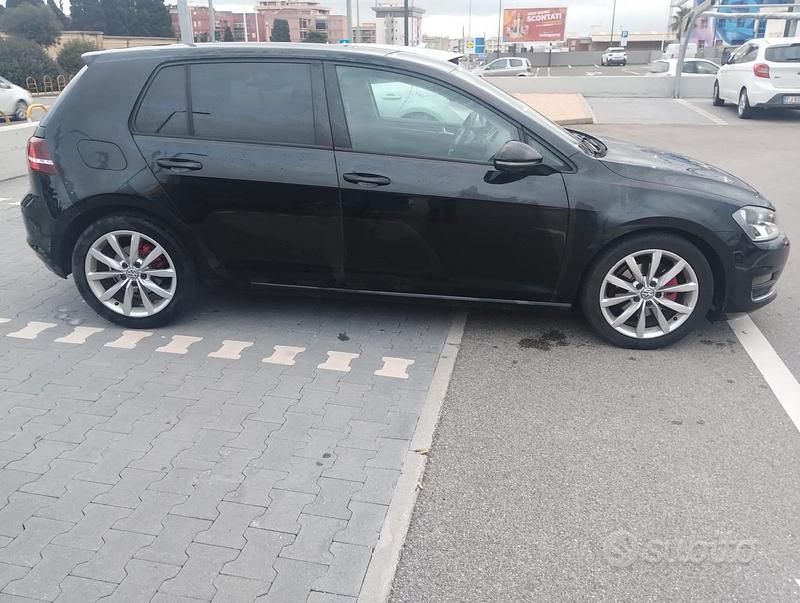 Usata VW Golf VII 110 CV (80 kW) 2014 Nero Berlina