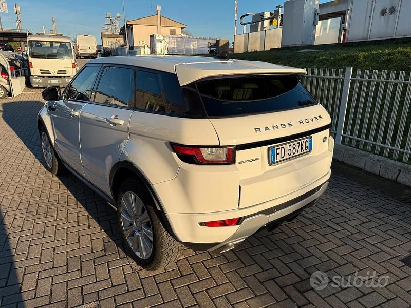 Usata Land Rover Range Rover evoque SE 150 CV (110 kW) 2016 Bianco Station wagon