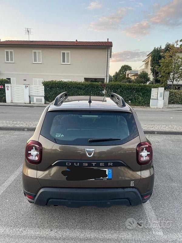 Usata Dacia Duster Comfort 114 CV (83 kW) 2020 Marrone SUV
