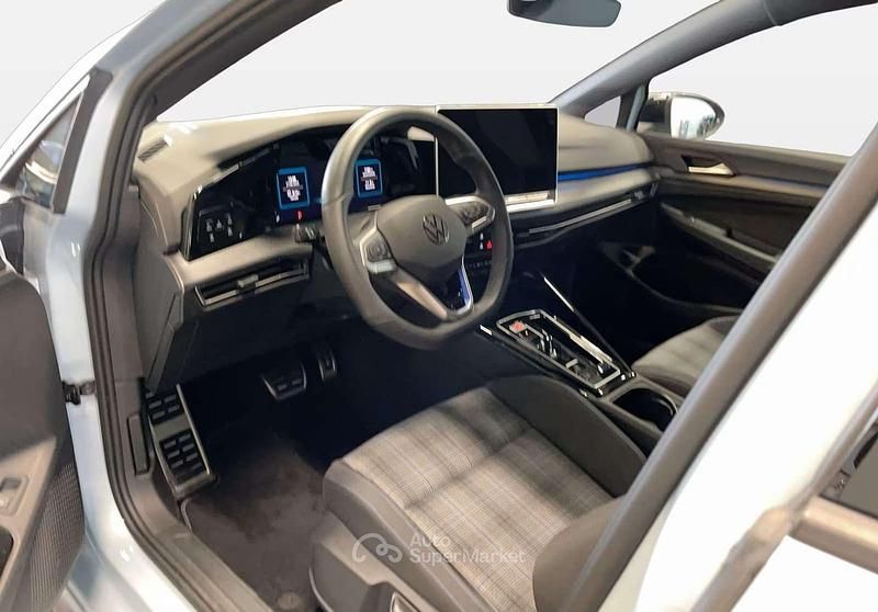 Usata VW Golf VIII GTE 177 CV (130 kW) 2024 Bianco Berlina