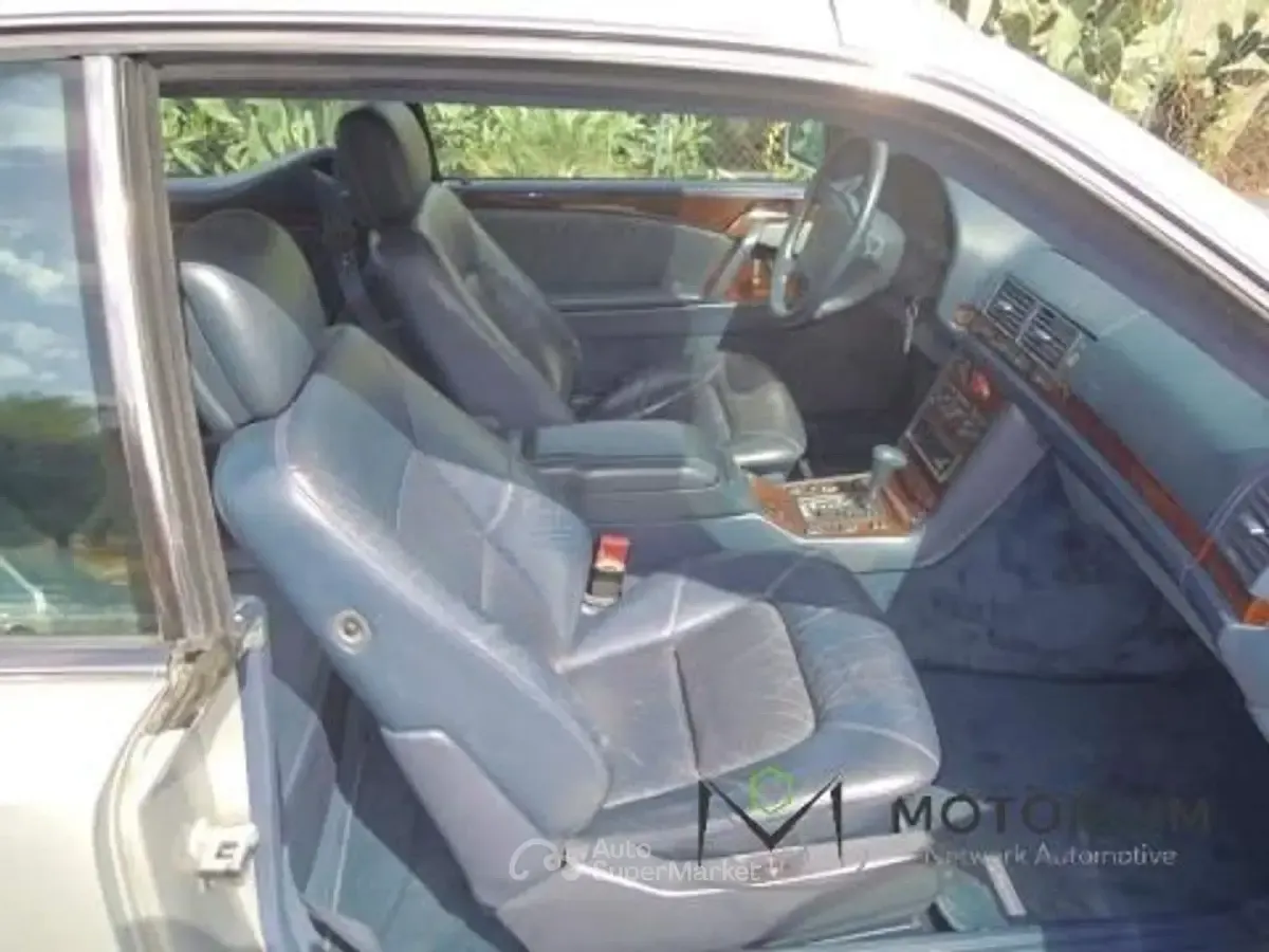 Usata Mercedes CL500 320 CV (235 kW) 1993 Grigio Coupé
