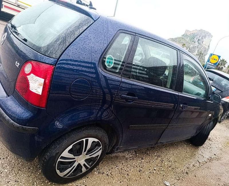 Usata VW Polo Comfortline 64 CV (47 kW) 2002 Berlina