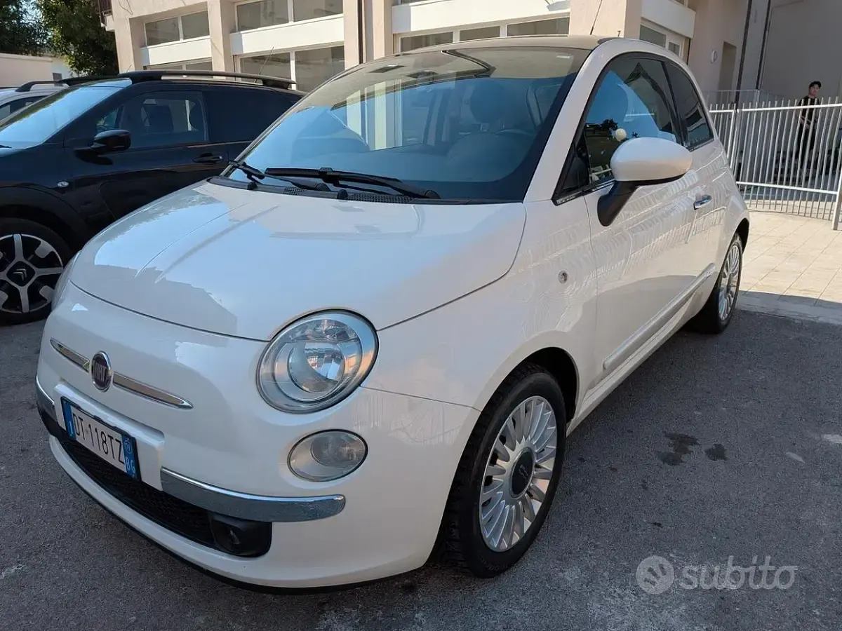 Usata Fiat 500 Lounge 69 CV (50 kW) 2009 Bianco Cabrio
