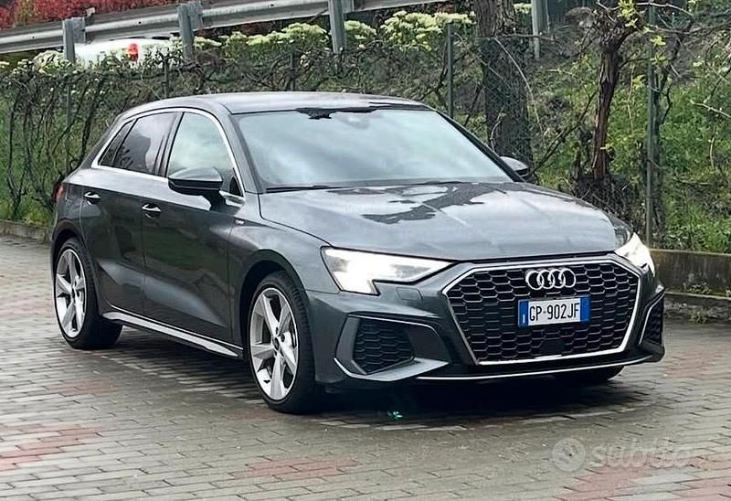 Usata Audi A3 S-Line 150 CV (110 kW) 2023 Berlina