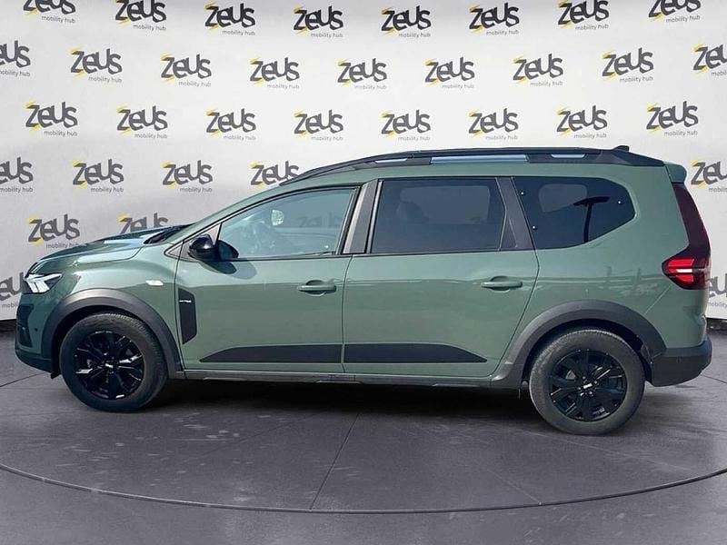 Usata Dacia Jogger Extreme 101 CV (74 kW) 2023 Verde Monovolume