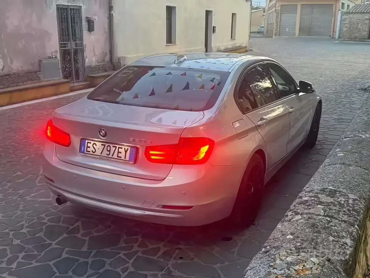 Usata BMW 320 163 CV (119 kW) 2013 Grigio Berlina