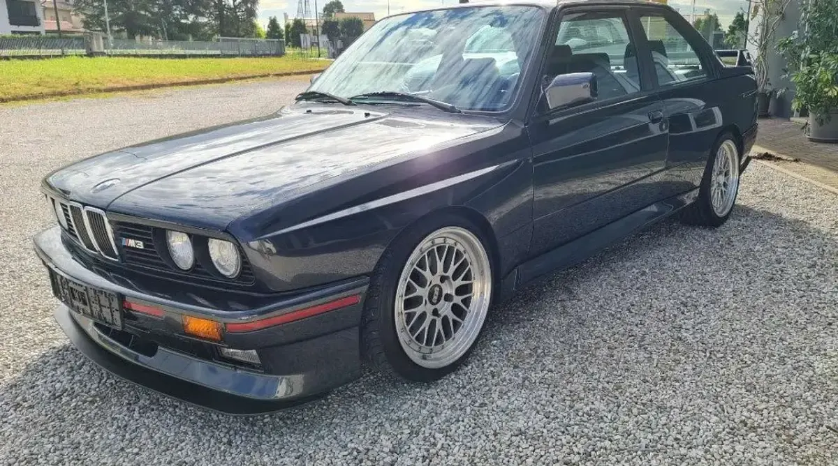 Usata BMW M3 215 CV (158 kW) 1990 Nero Utilitaria