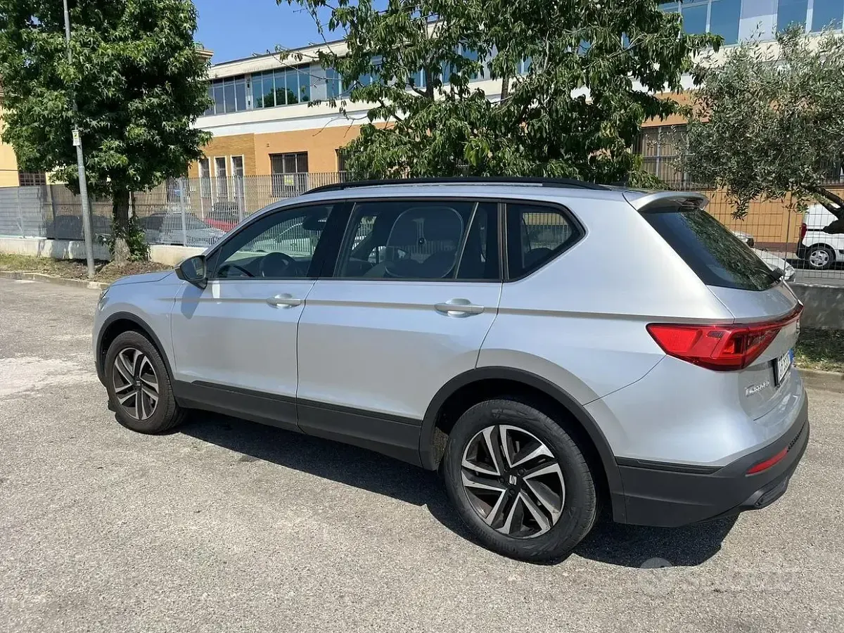 Usata Seat Tarraco 150 CV (110 kW) 2021 Grigio SUV