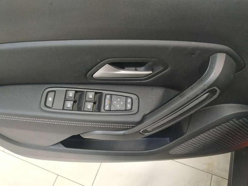 Usata Dacia Duster Journey 115 CV (84 kW) 2023 Blu SUV