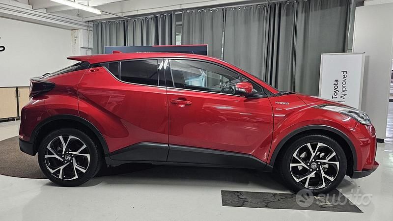 Usata Toyota C-HR Trend 98 CV (72 kW) 2020 Rosso SUV