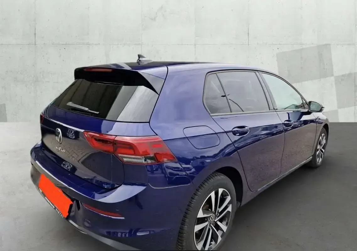 Usata VW Golf VIII United 131 CV (96 kW) 2020 Berlina