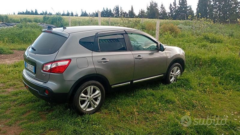 Usata Nissan Qashqai 136 CV (100 kW) 2012 Verde SUV