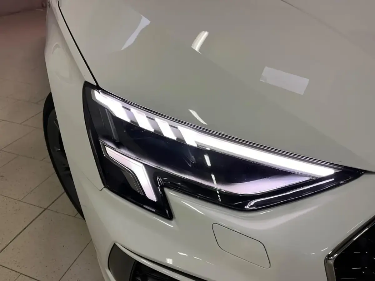 Usata Audi A3 S-Line 110 CV (80 kW) 2023 Bianco Berlina