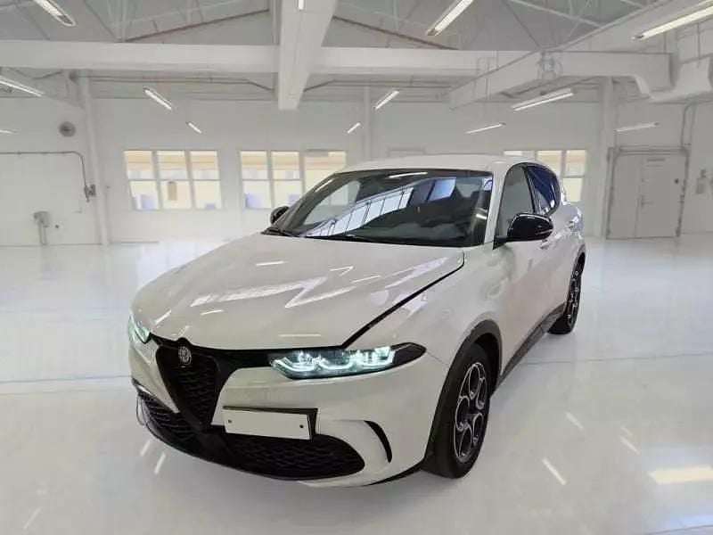 Usata Alfa Romeo Tonale Sprint 131 CV (96 kW) 2024 Bianco SUV
