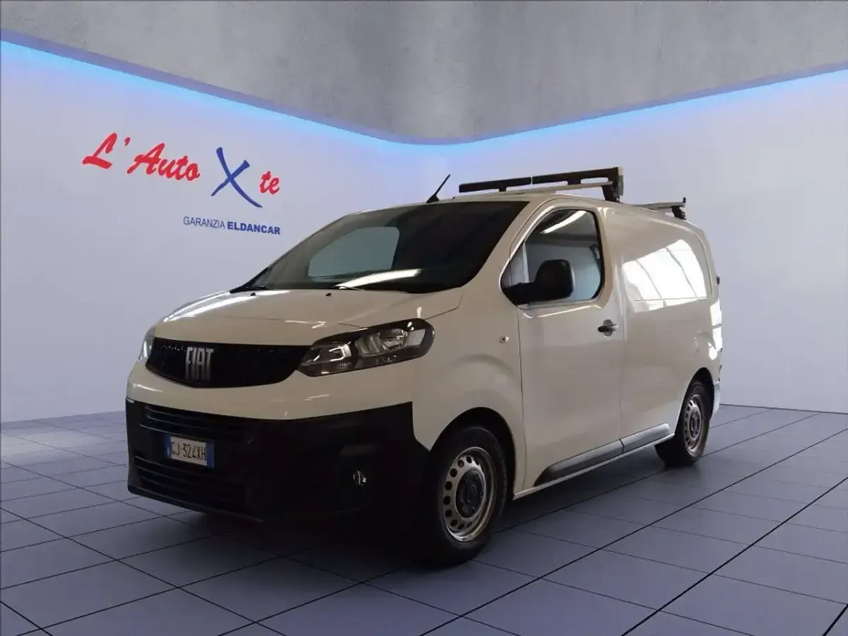 Usata Fiat Scudo Business 102 CV (75 kW) 2022 Bianco pastello Furgone