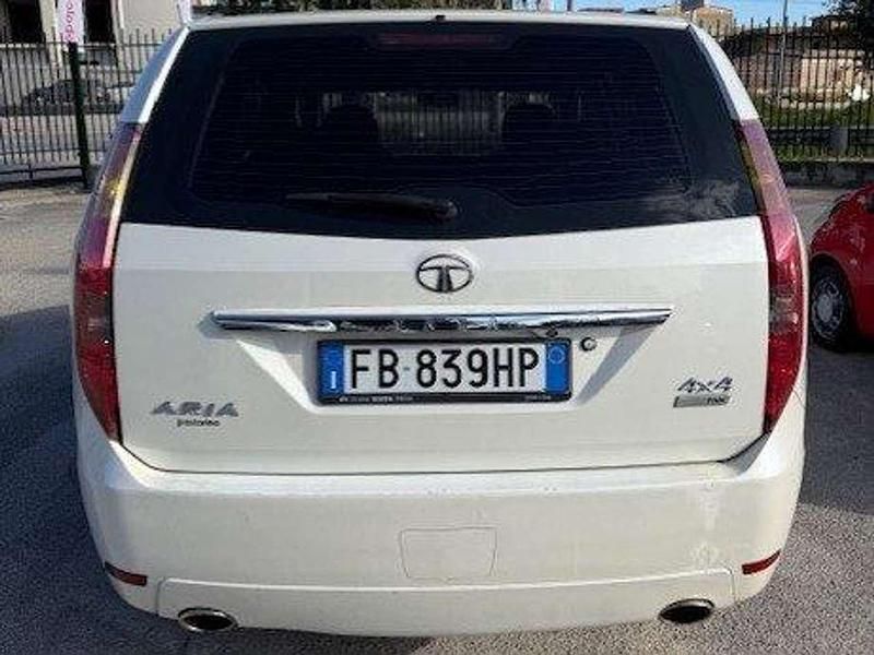 Usata Tata Aria 150 CV (110 kW) 2015 Bianco perla Monovolume