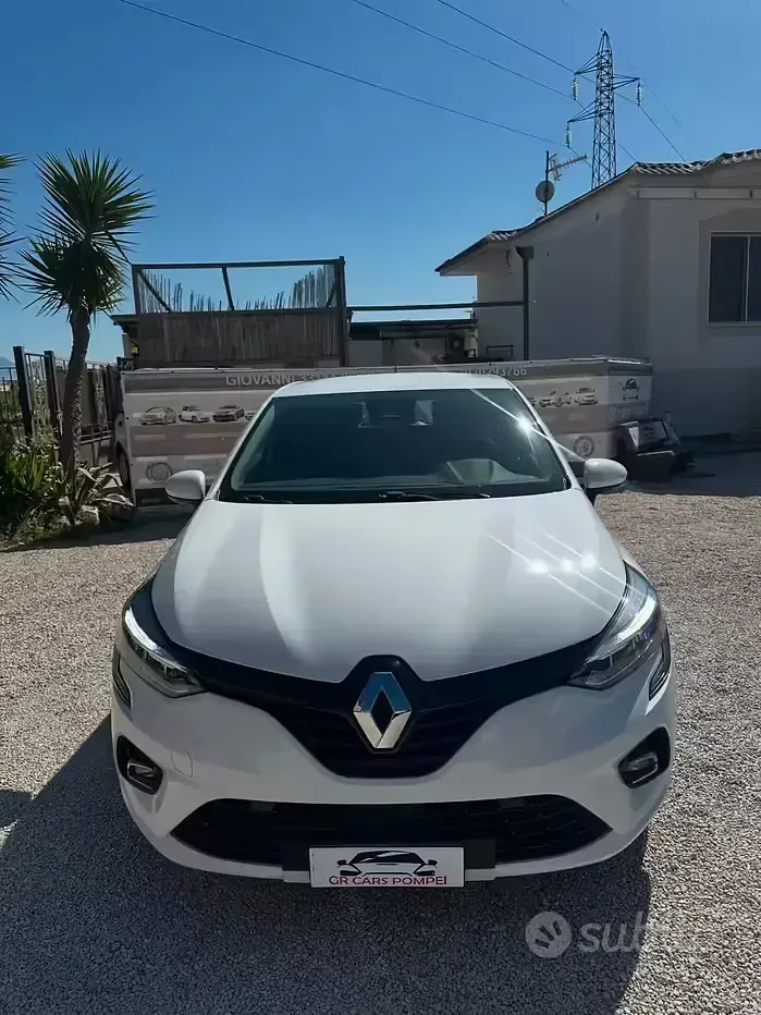 Usata Renault Clio V Intens 101 CV (74 kW) 2020 Bianco Berlina