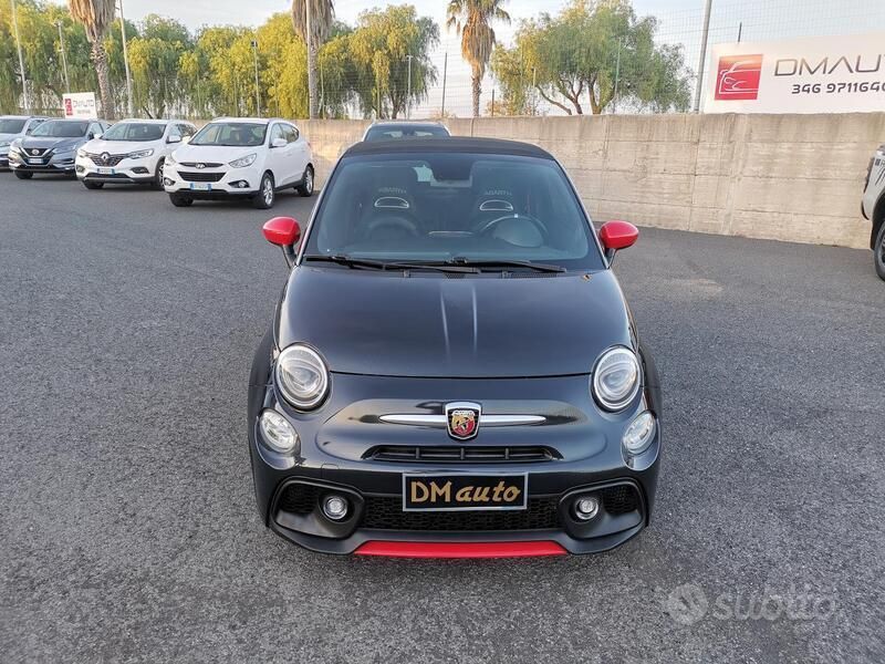 Usata Abarth 595C Pista 160 CV (117 kW) 2019 Nero Cabrio