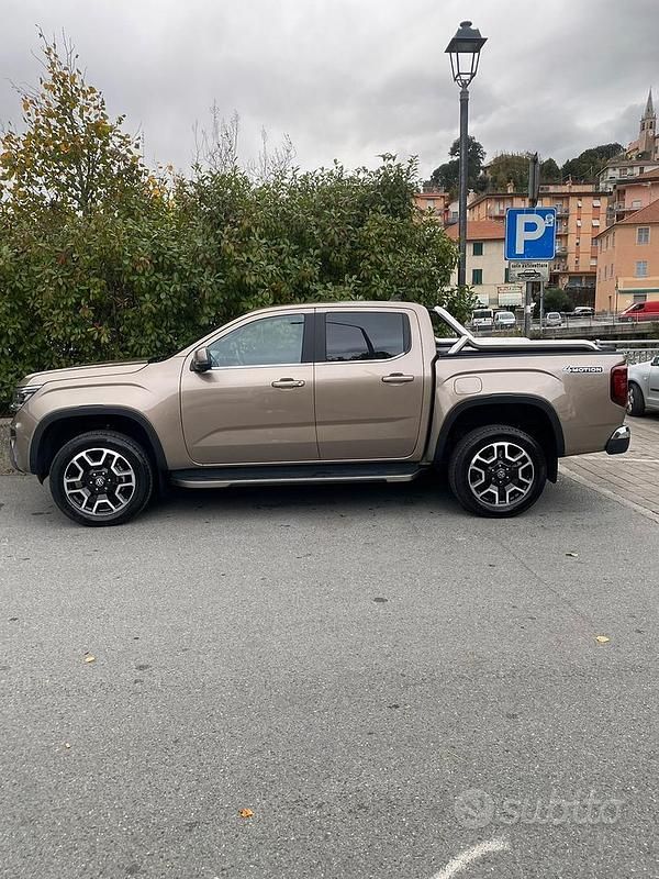 Usata VW Amarok 241 CV (177 kW) 2023 Pick-up