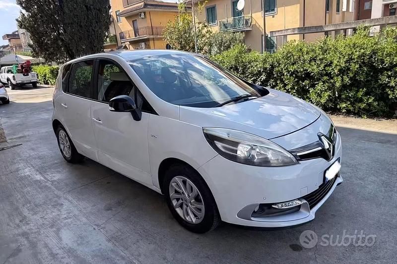 Usata Renault Scénic III 110 CV (80 kW) 2016 Bianco Monovolume