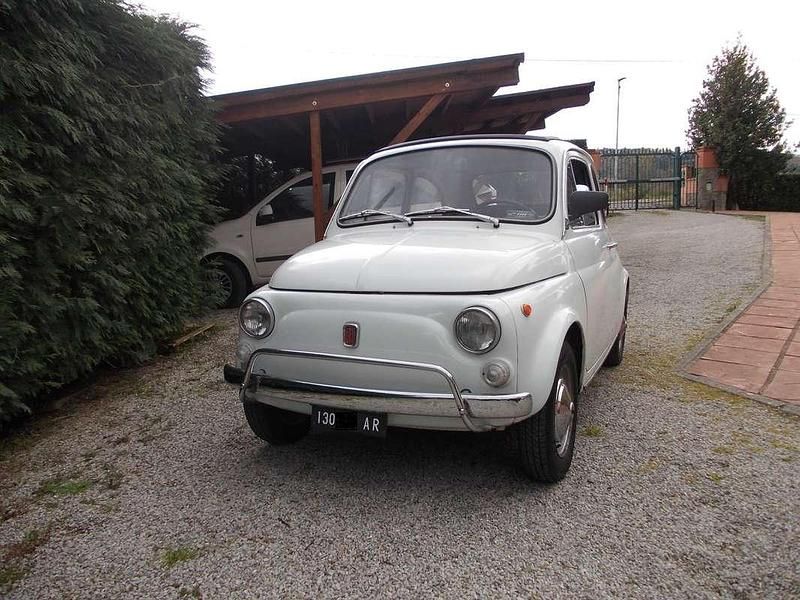 Usata Fiat 500 Lusso 18 CV (13 kW) 1972 Bianco Utilitaria