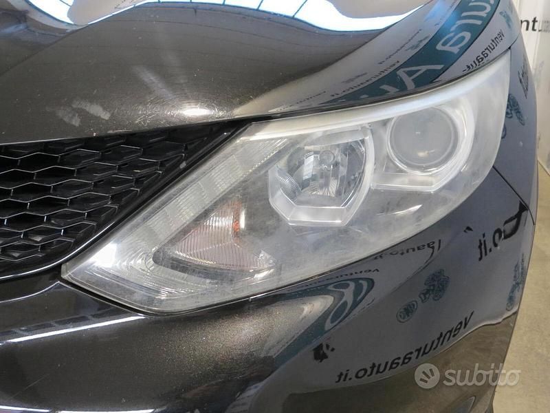Usata Nissan Qashqai Acenta 110 CV (80 kW) 2014 Nero SUV