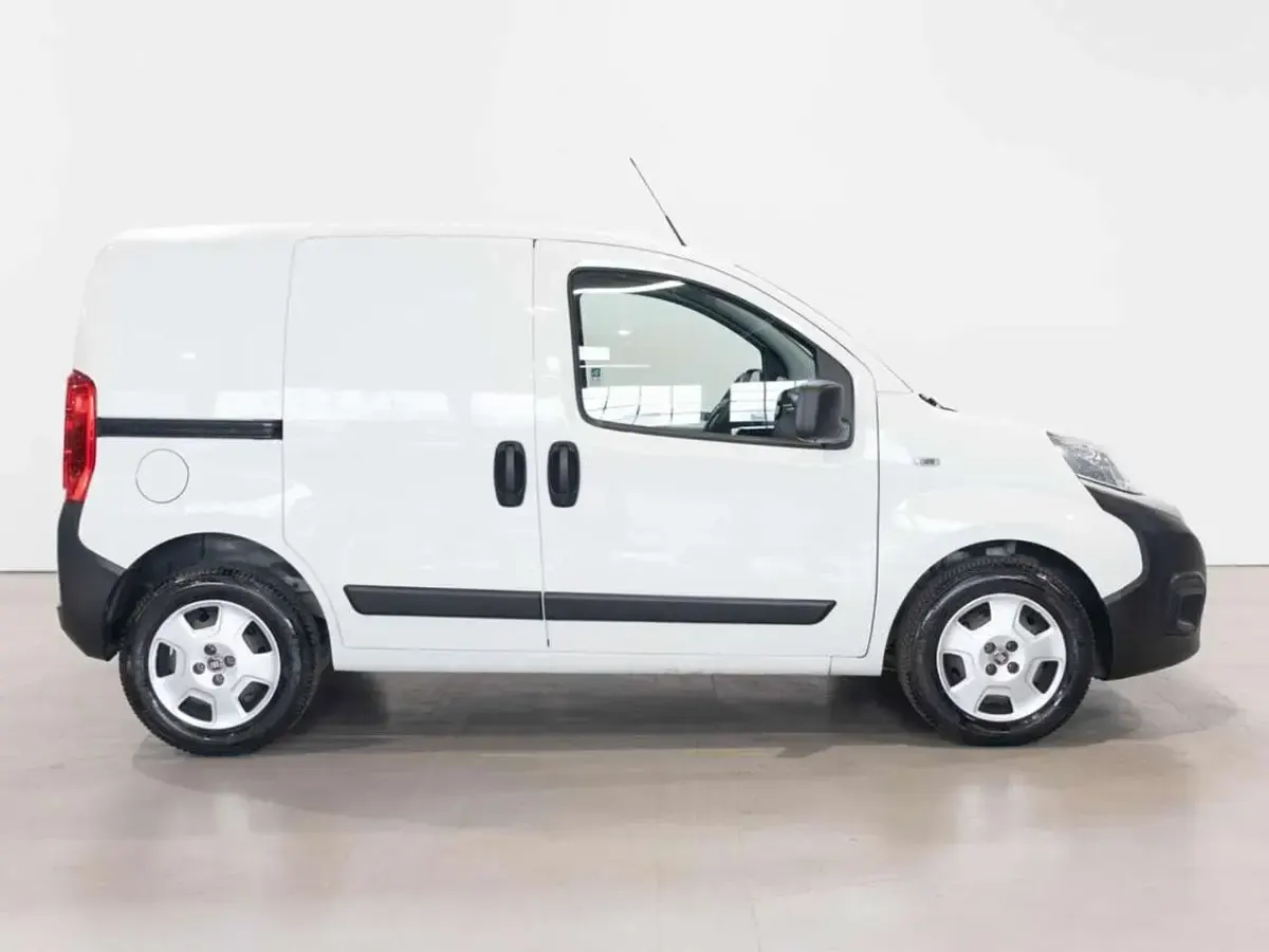 Usata Fiat Fiorino 97 CV (71 kW) 2021 Bianco Monovolume
