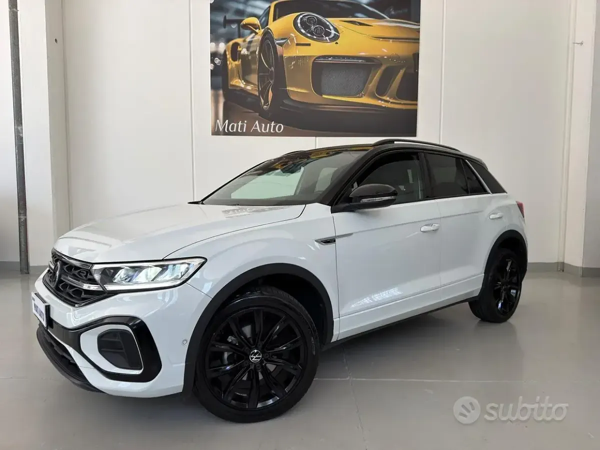Usata VW T-Roc R-line 150 CV (110 kW) 2023 Bianco SUV