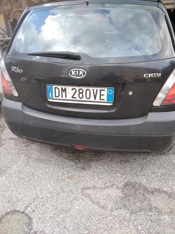 Usata Kia Rio 2008 Nero Berlina